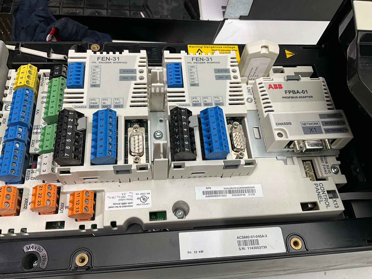 ABB ACS880-01-045A-3 AC Inverter Drive-AC Inverter Drive-Used Industrial Parts