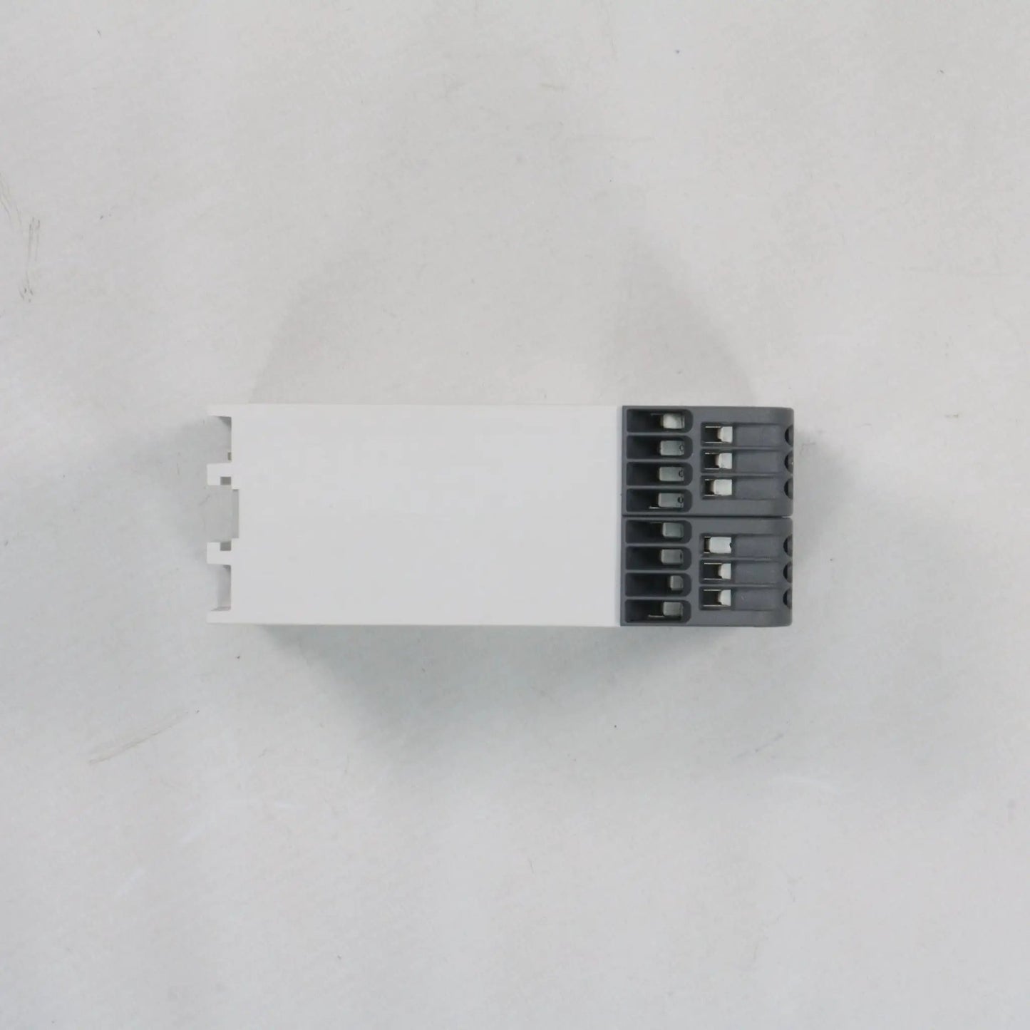 ABB Pluto B20 v2 Programmable Safety Controller-Programmable Safety Controller-Used Industrial Parts