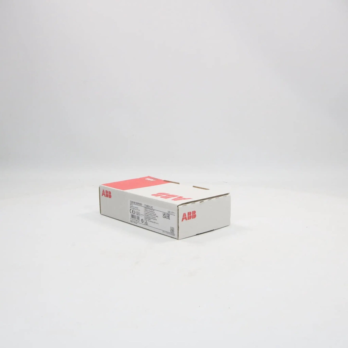 ABB TU582 S XC Safety IO Terminal Unit-Safety I/O Terminal Unit-Used Industrial Parts