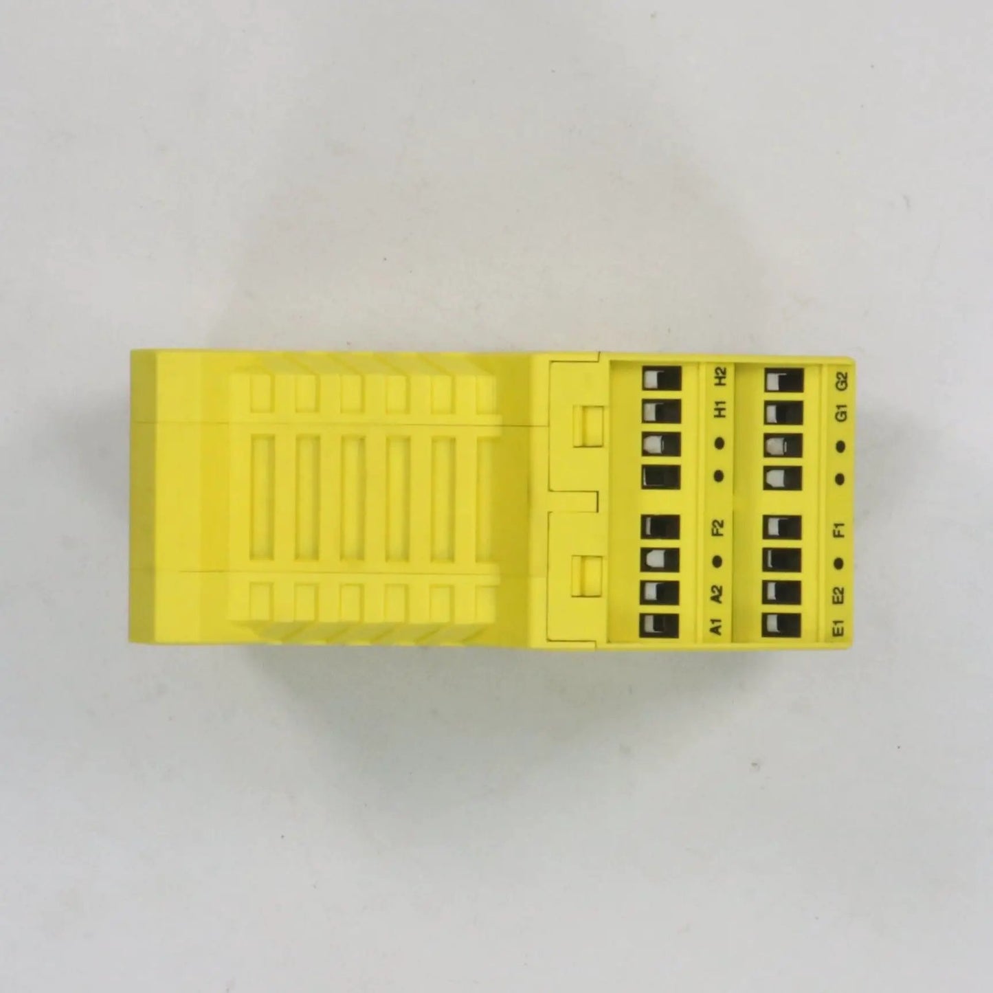 Bender SB146 34 Fault Voltage Monitor-Fault Voltage Monitor-Used Industrial Parts
