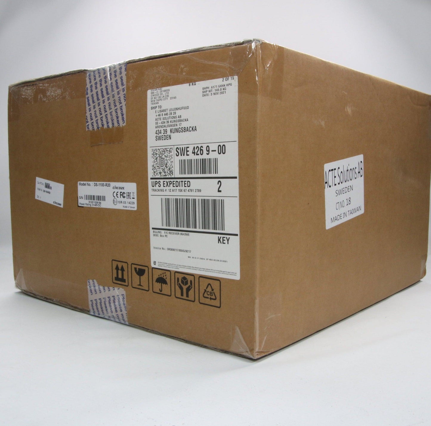 Cincoze DS1100-R20 Fanless Embedded PC - New in OG Box-Fanless Embedded PC-Used Industrial Parts