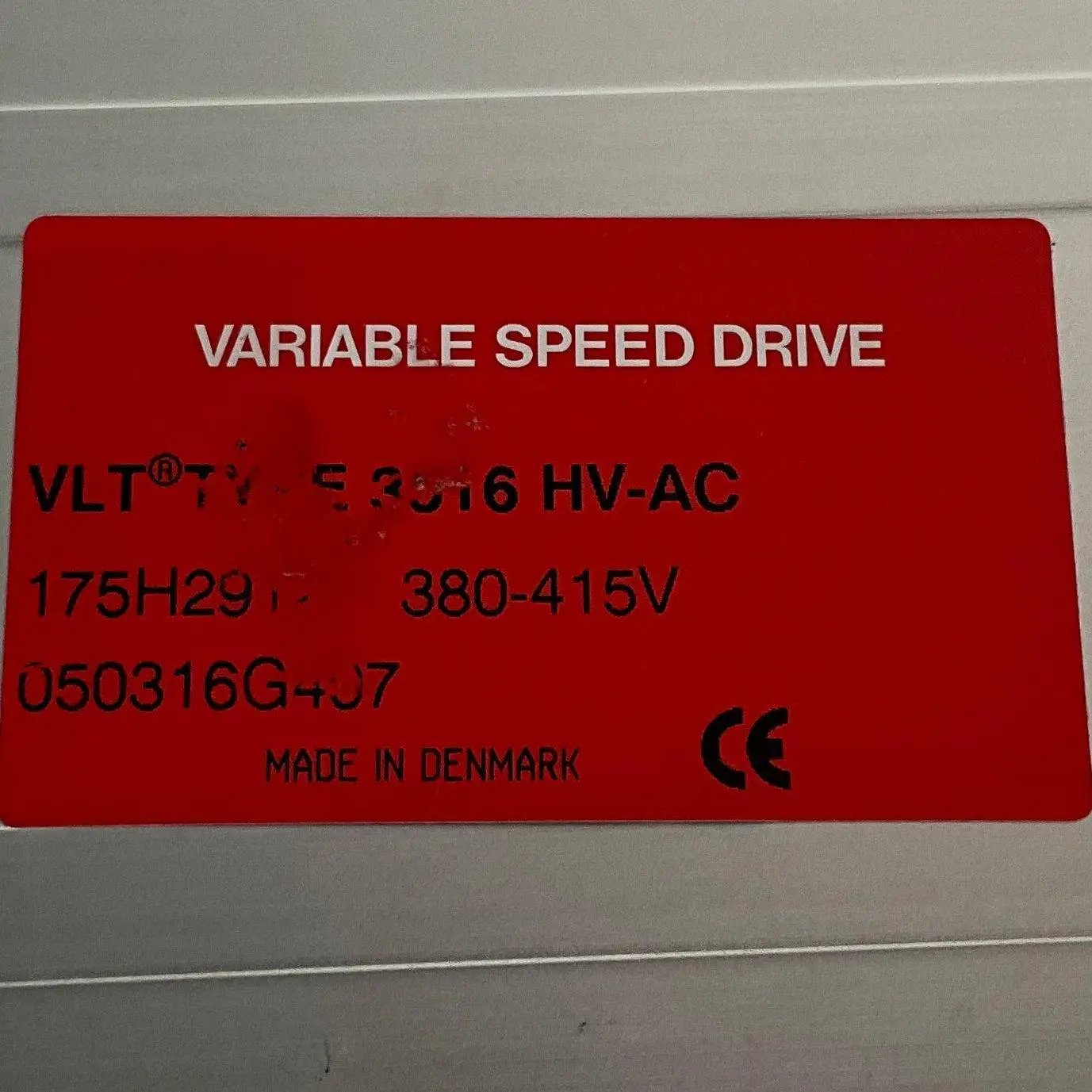 Danfoss 175H2912 VLT Type 3516 HV-AC Frequency Converter-Frequency Converter-Used Industrial Parts