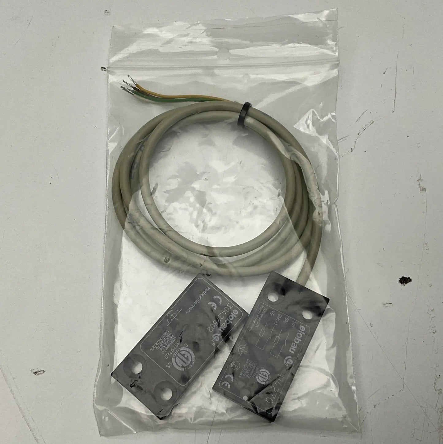 Elobau 114270 Safety Sensor & 30427502 Magnetic Coded Actuator-Safety Sensor & Magnetic Coded Actuator-Used Industrial Parts