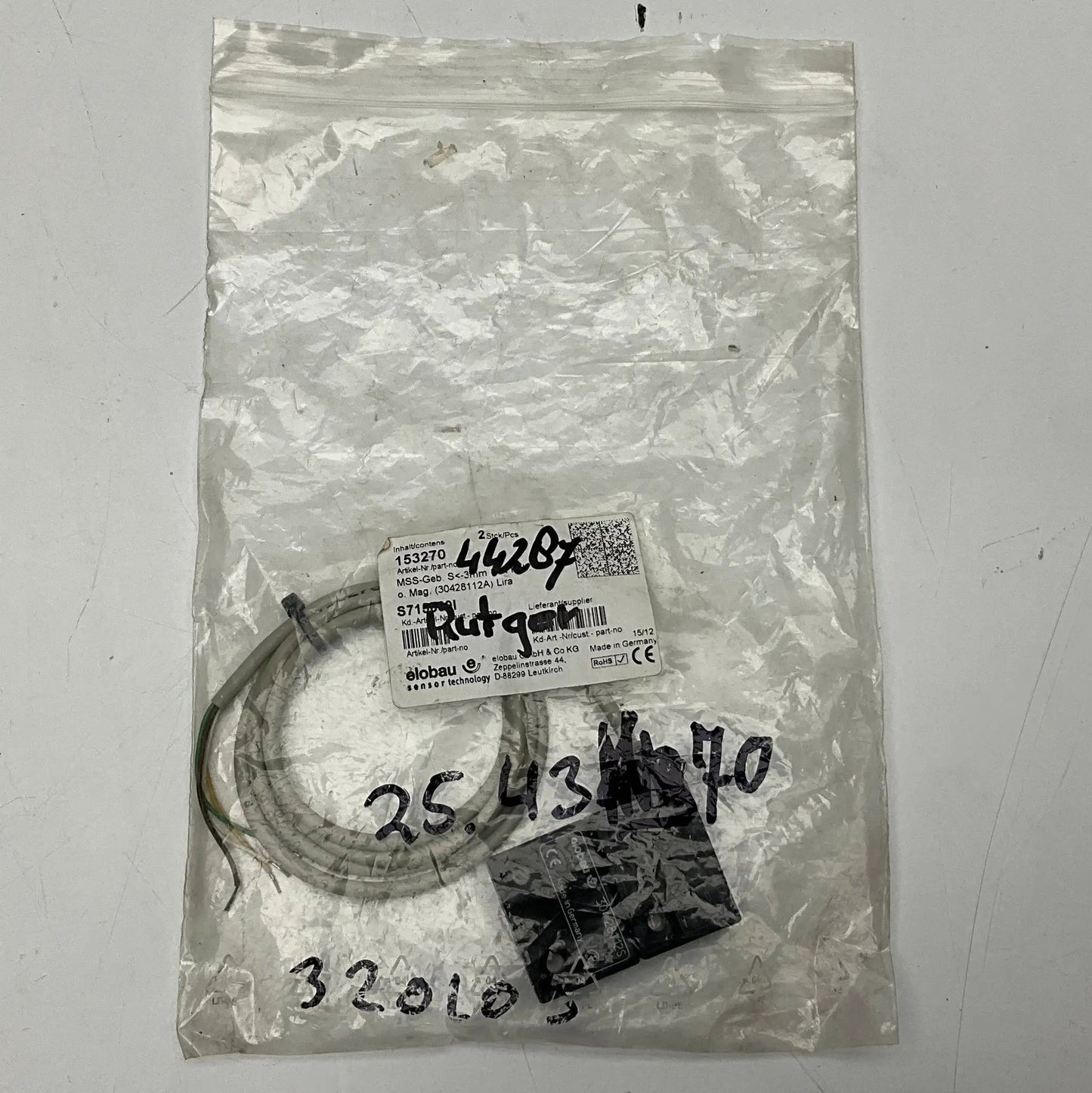 Elobau 153270 Safety Sensor & 30428112S Magnetic Coded Actuator-Safety Sensor & Magnetic Coded Actuator-Used Industrial Parts