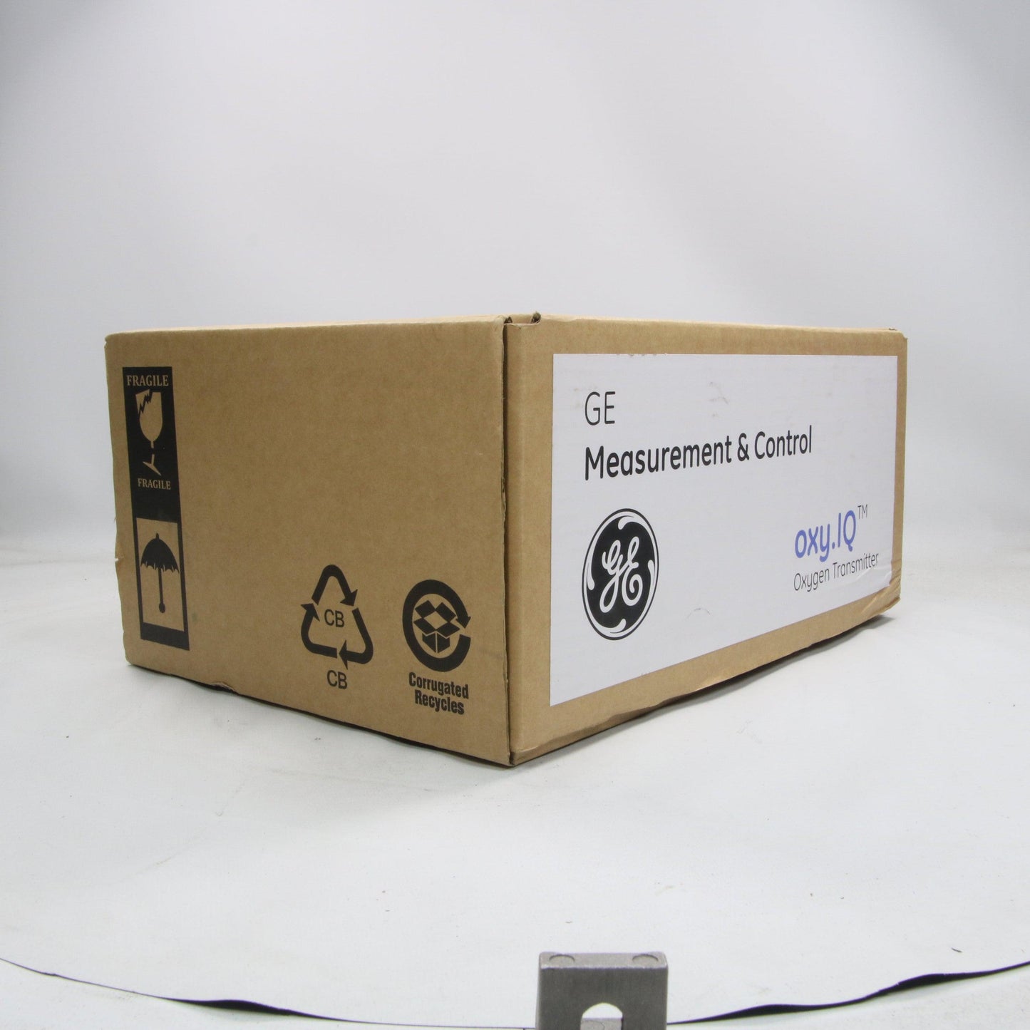 GE Sensing OxyIQ-312-000 Oxygen Transmitter-Oxygen Transmitter-Used Industrial Parts