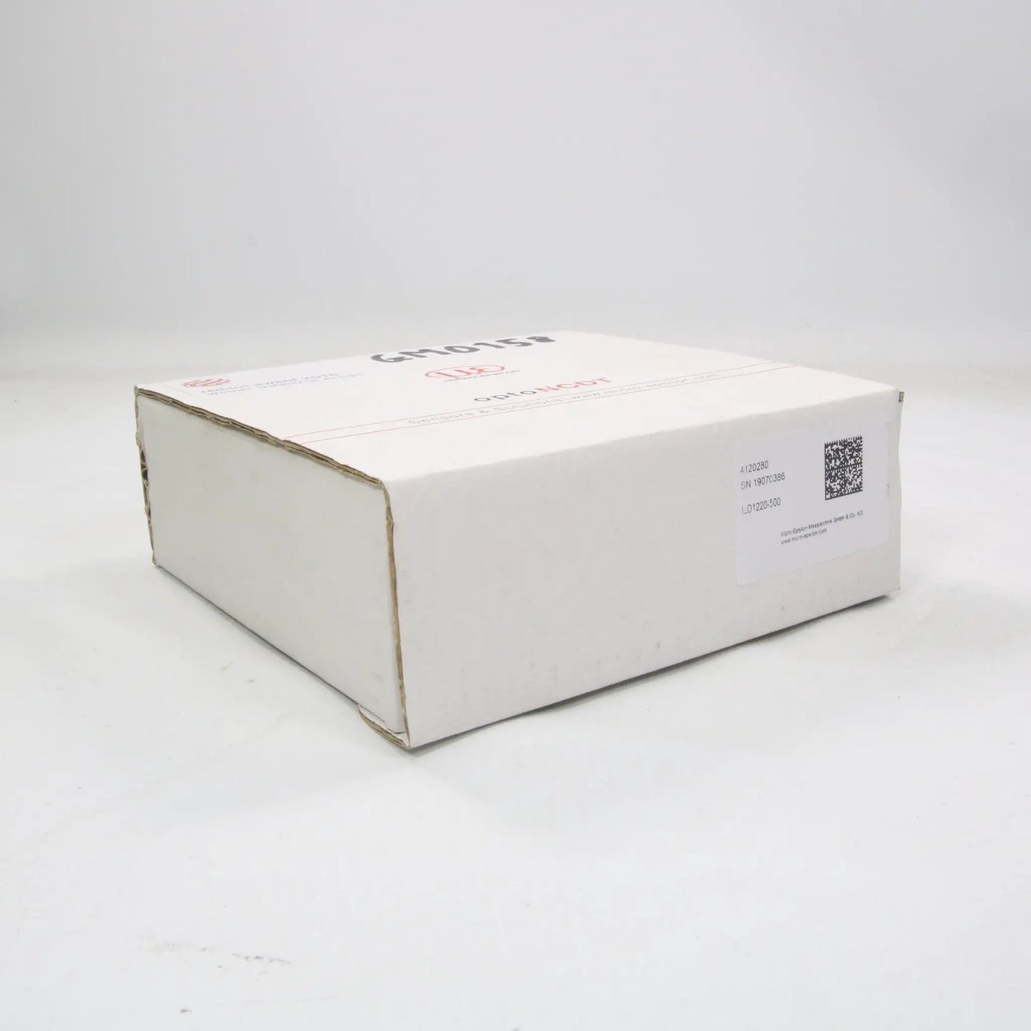 Micro Epsilon optoNCDT ILD1220-500 Displacement Laser-Displacement Laser-Used Industrial Parts