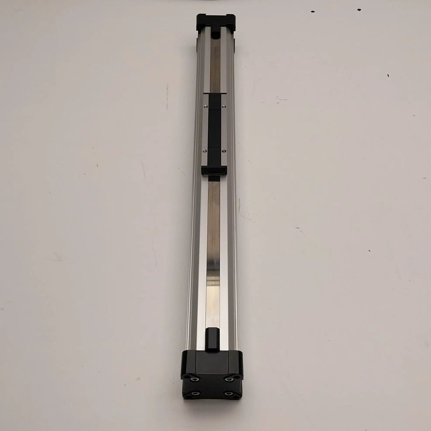 Parker OSP-P Rodless Pneumatic Actuator – Model OSPP400000000350000000000-Rodless Pneumatic Actuator-Used Industrial Parts