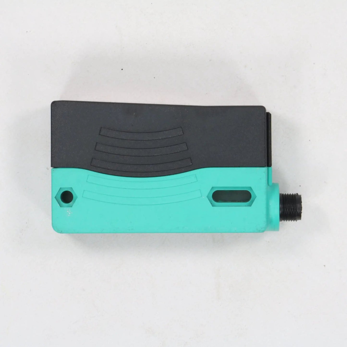 Pepperl + Fuchs RL28-8-H-700RT/47/105-Background Suppression Sensor-Used Industrial Parts