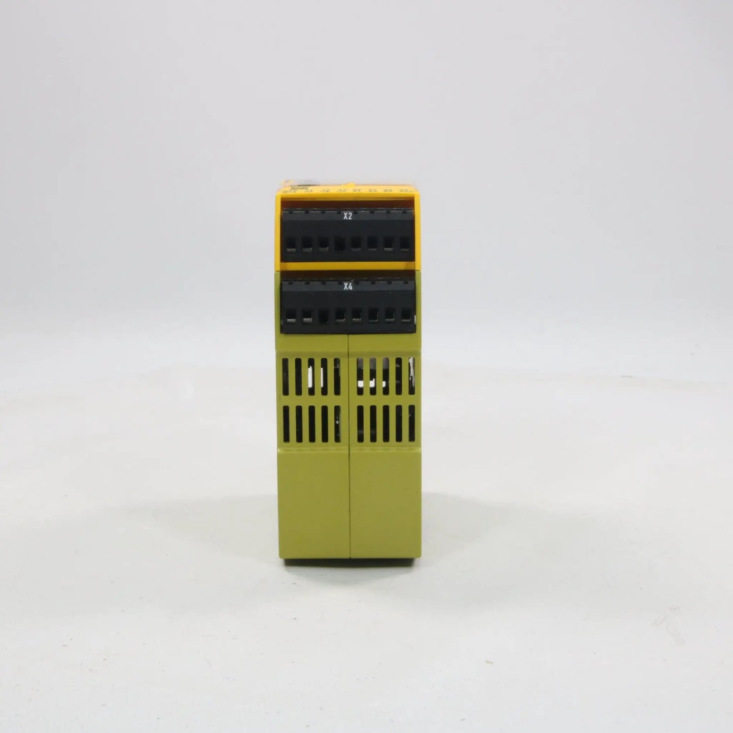 Pilz PNOZ mm0p Basic Unit-Controller-Used Industrial Parts