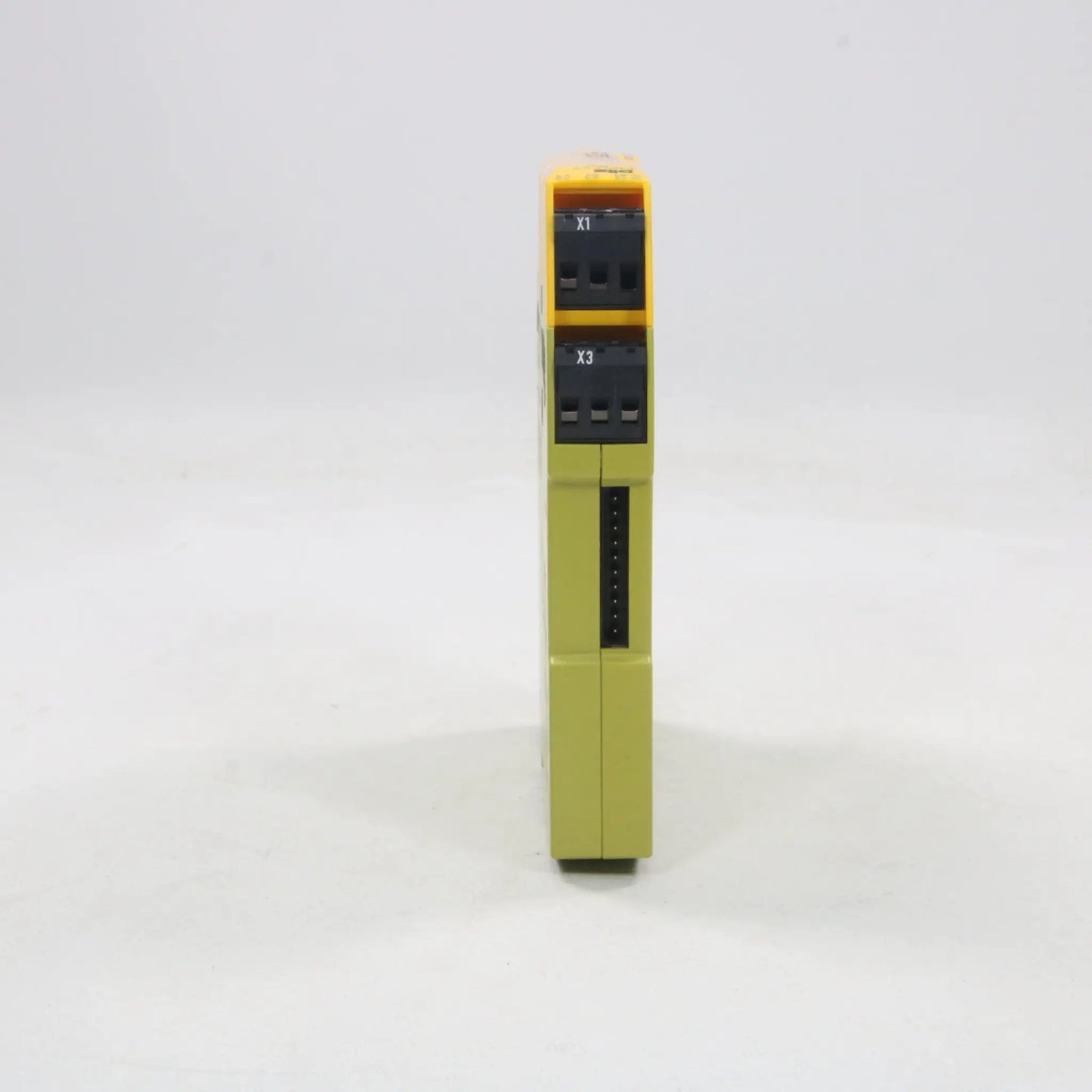 Pilz PNOZ s7 Safety Relay-Safety Relay-Used Industrial Parts