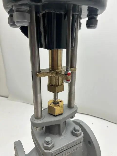 RTK ST 5113-15 actuator with valve-3 Way Valve-Used Industrial Parts