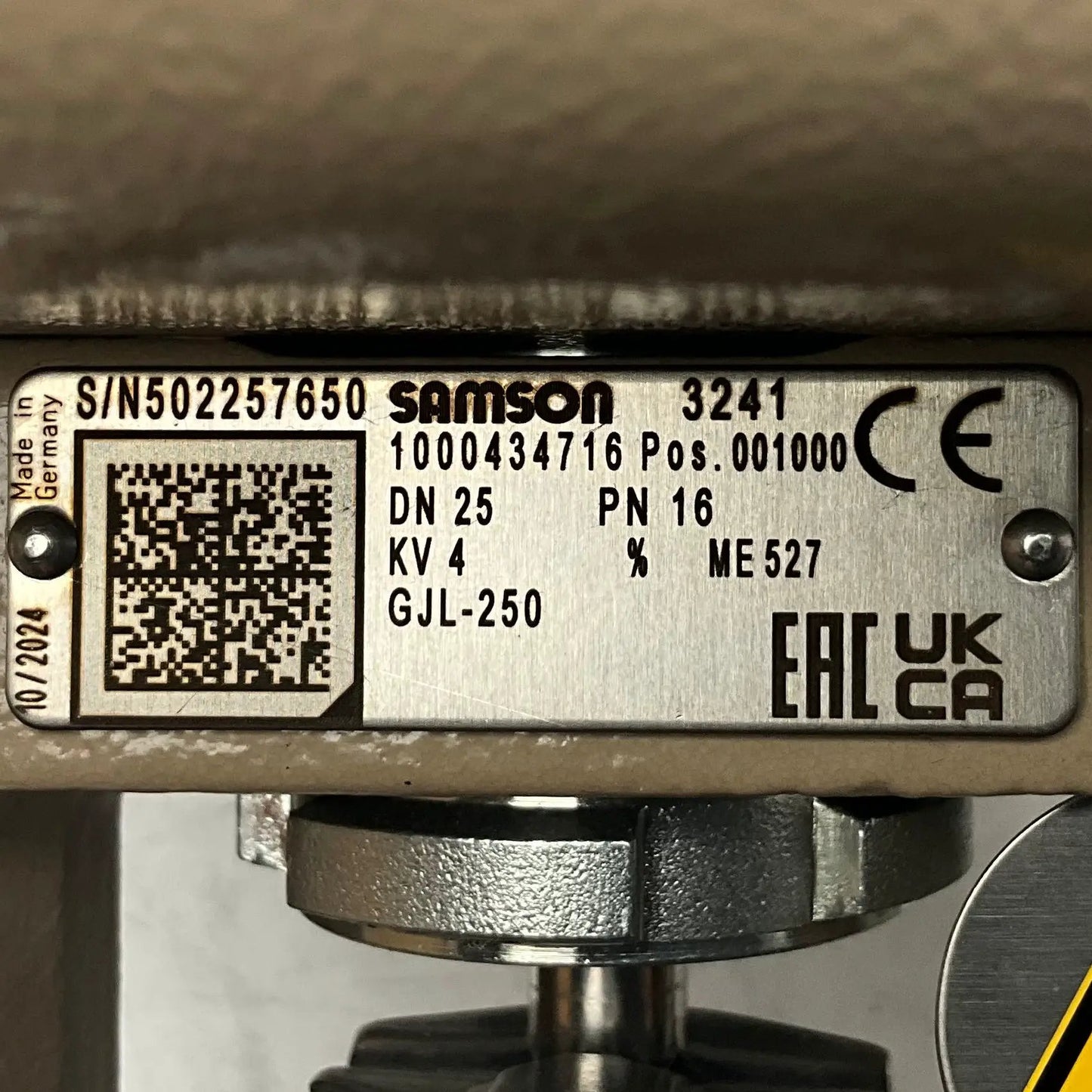 Samson Globe Control Valve with Pneumatic Actuator-Globe Control Valve with Pneumatic Actuator-Used Industrial Parts