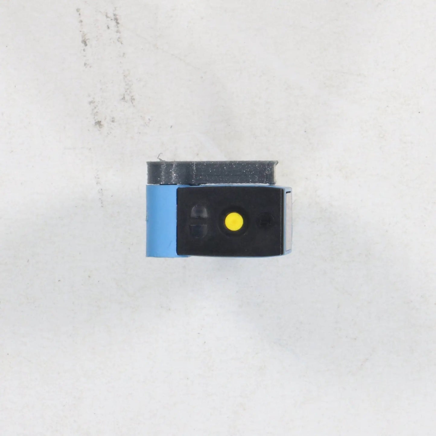 Sick WL9-3P2432 Photoelectric Sensor-Photoelectric Sensor-Used Industrial Parts