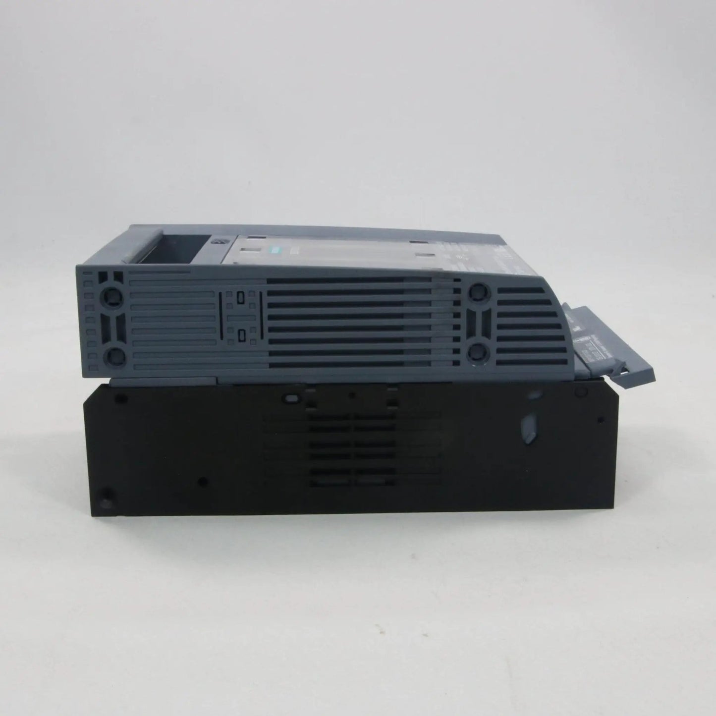Siemens 3NP1133-1CA20 Fuse Switch Disconnector-Fuse Switch Disconnector-Used Industrial Parts