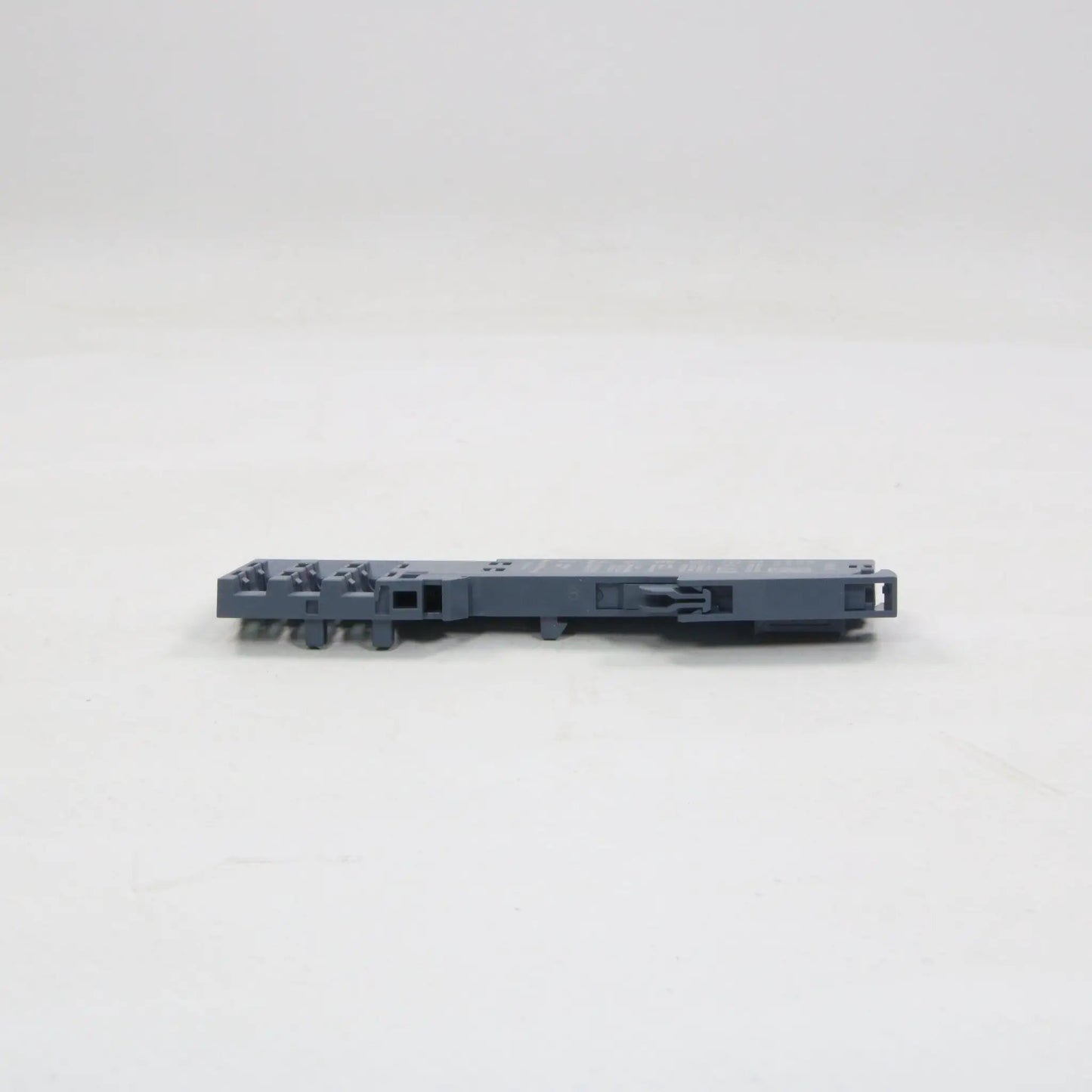 Siemens 6ES7 193-6PA00-0AA0 End Part-End Part-Used Industrial Parts