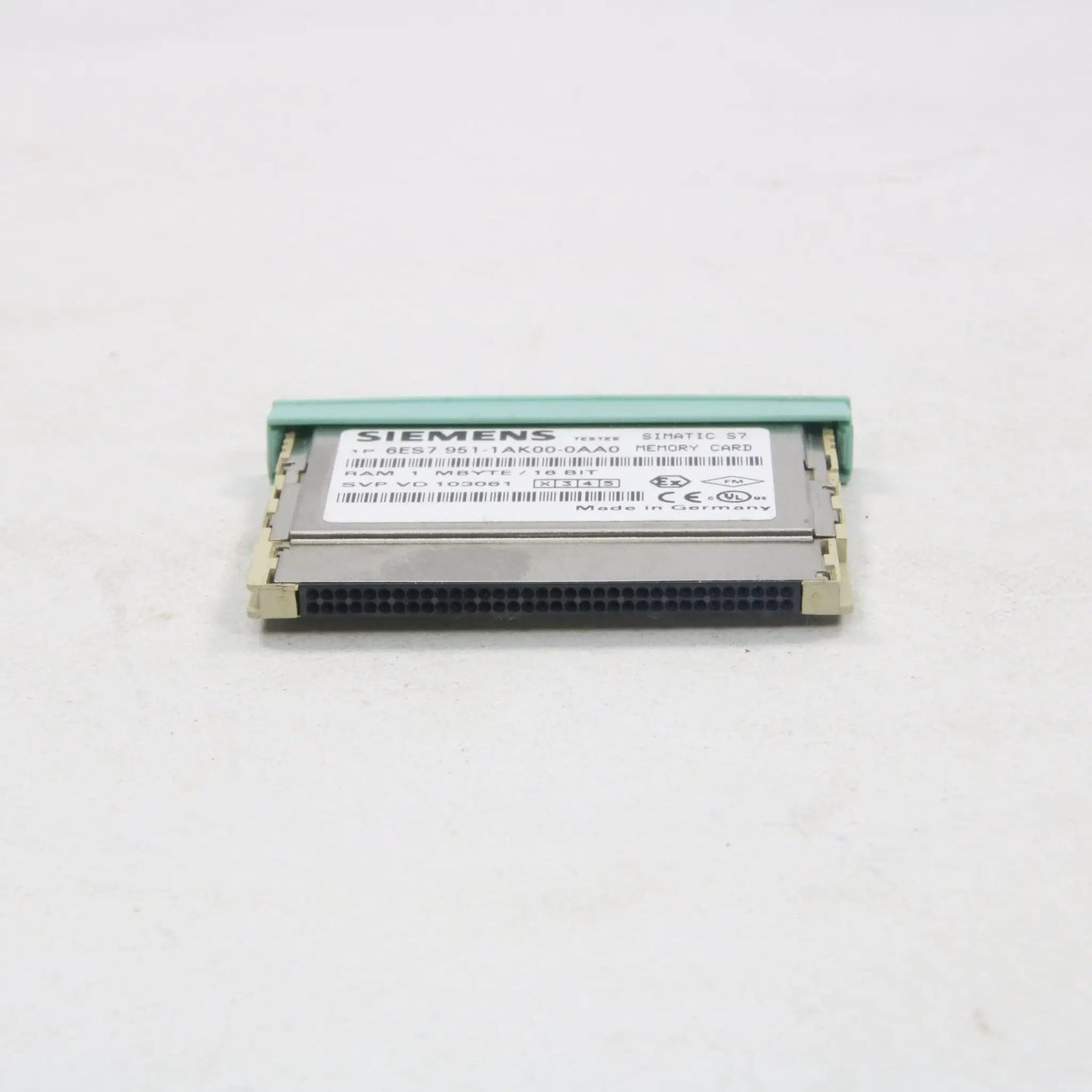 Siemens 6ES7951-1AK00-0AA0 Memory Card-Memory Card-Used Industrial Parts