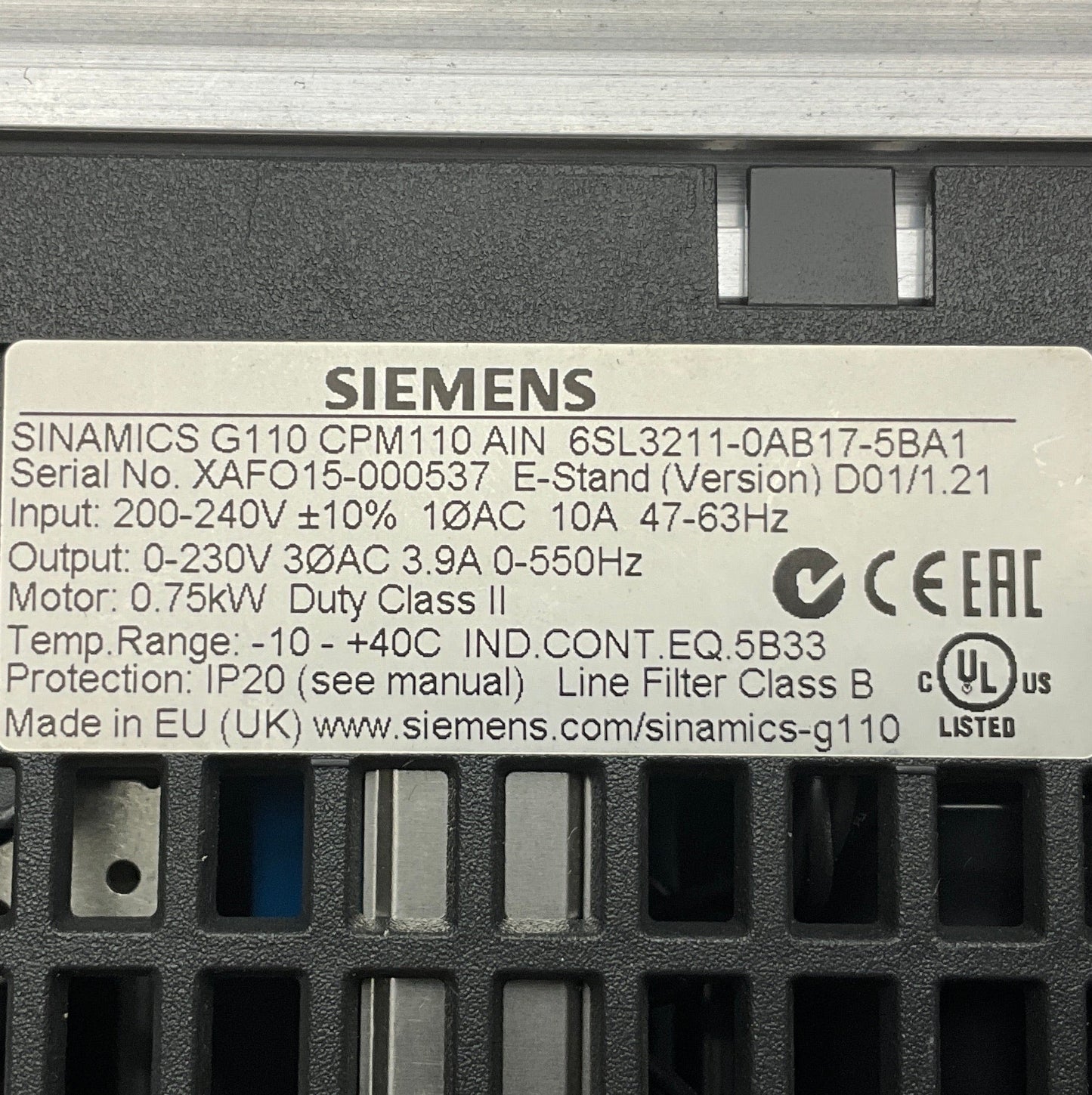 Siemens Sinamics G110 6SL3211-0AB17-5BA1 AC Drive-AC Drive-Used Industrial Parts