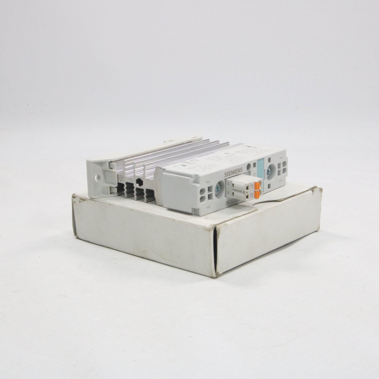 Siemens Sirius 3RF2310-2AA04 Solid State Contactor-Solid State Contactor-Used Industrial Parts