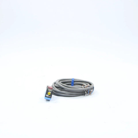 Sick Retroreflective Photoelectric Sensor WL150-P132-Electric Components-Used Industrial Parts