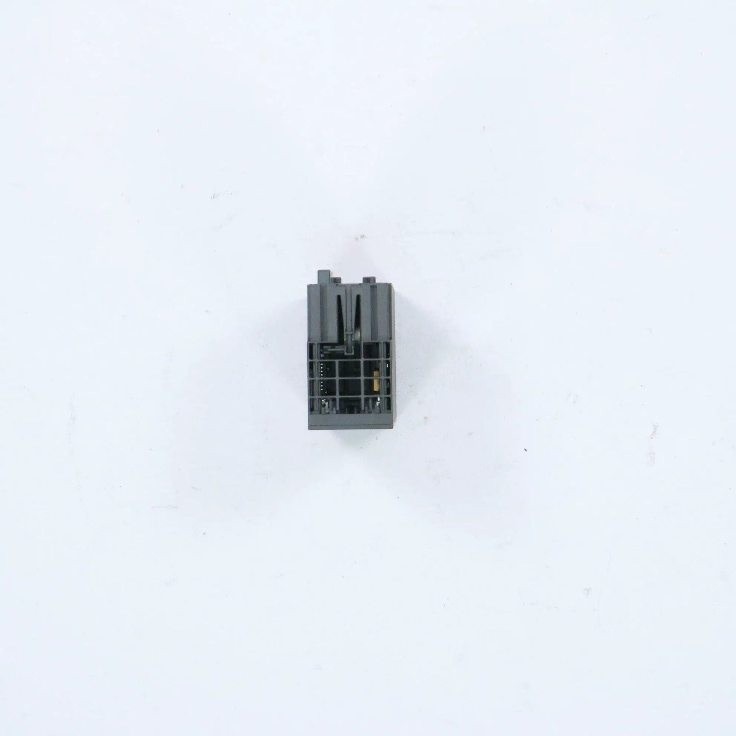 Siemens 6ES7 138-4FA05-0AB0-PLC-Used Industrial Parts