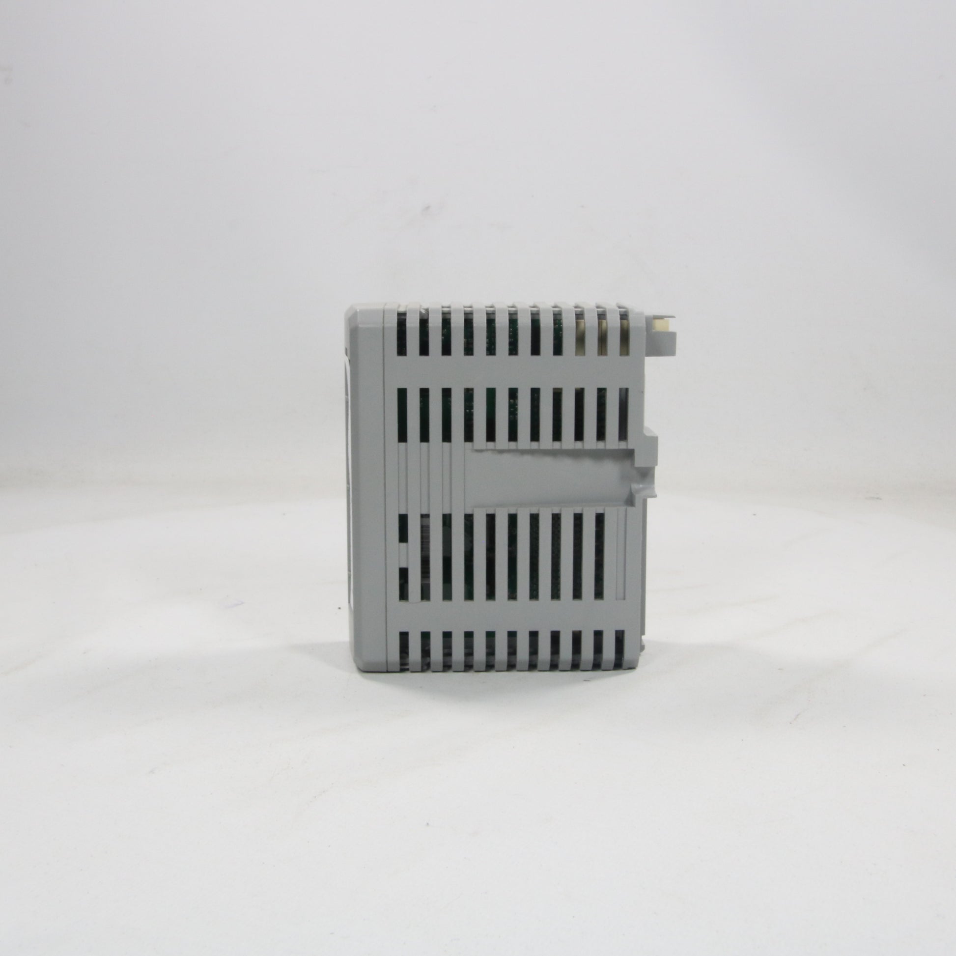 ABB Digital input module DI818-Digital Input Module-Used Industrial Parts
