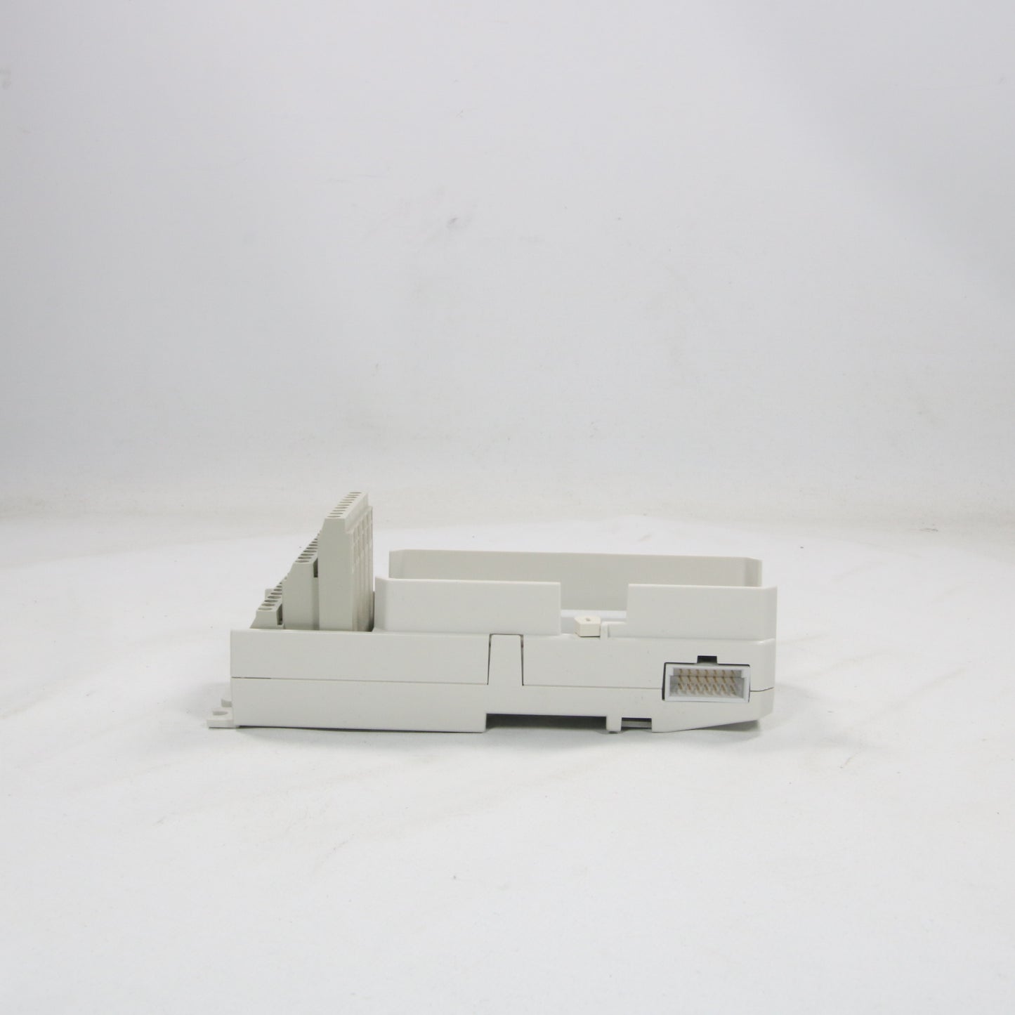 ABB TU 810V1 Compact Module Termination Unit-Used Industrial Parts