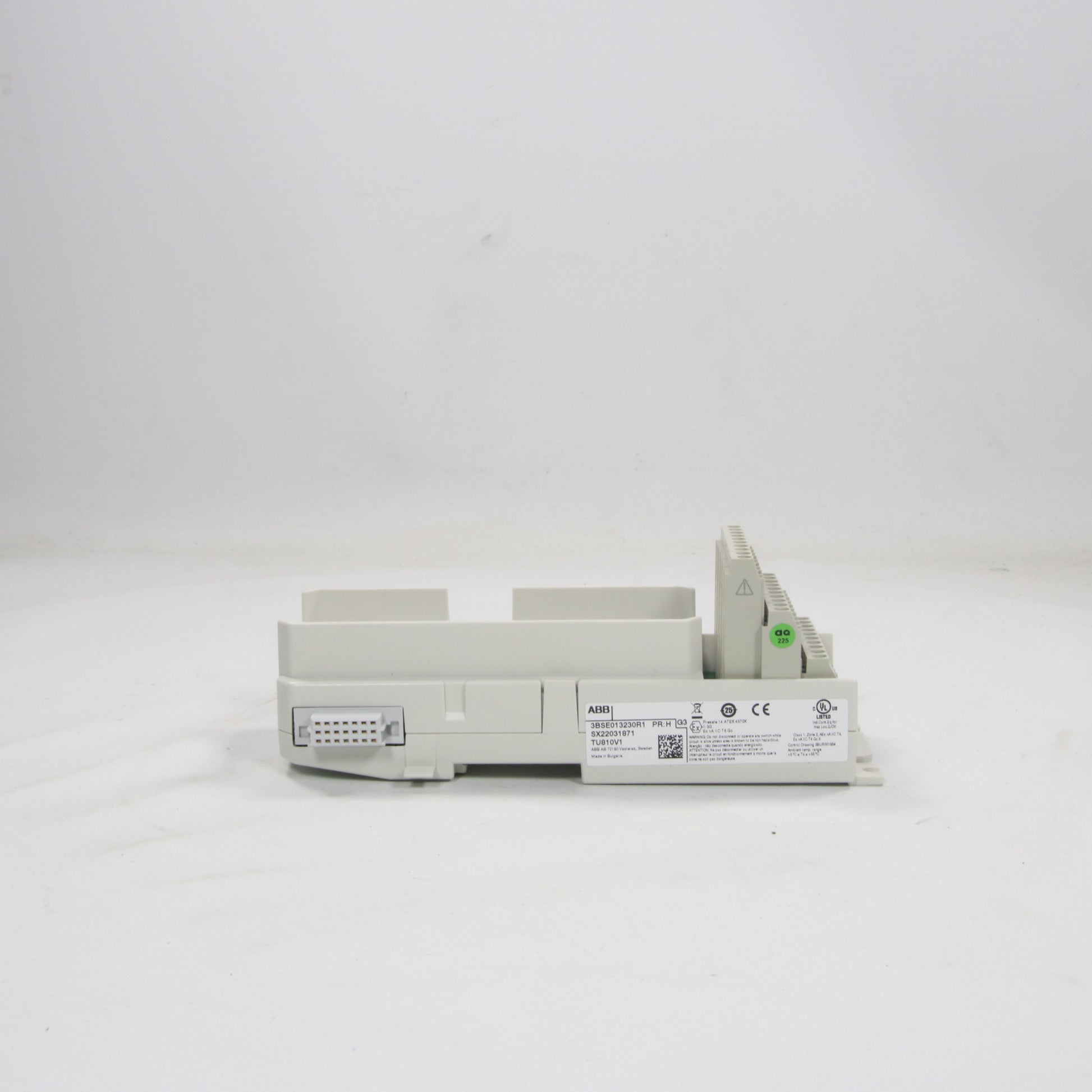 ABB TU 810V1 Compact Module Termination Unit-Used Industrial Parts