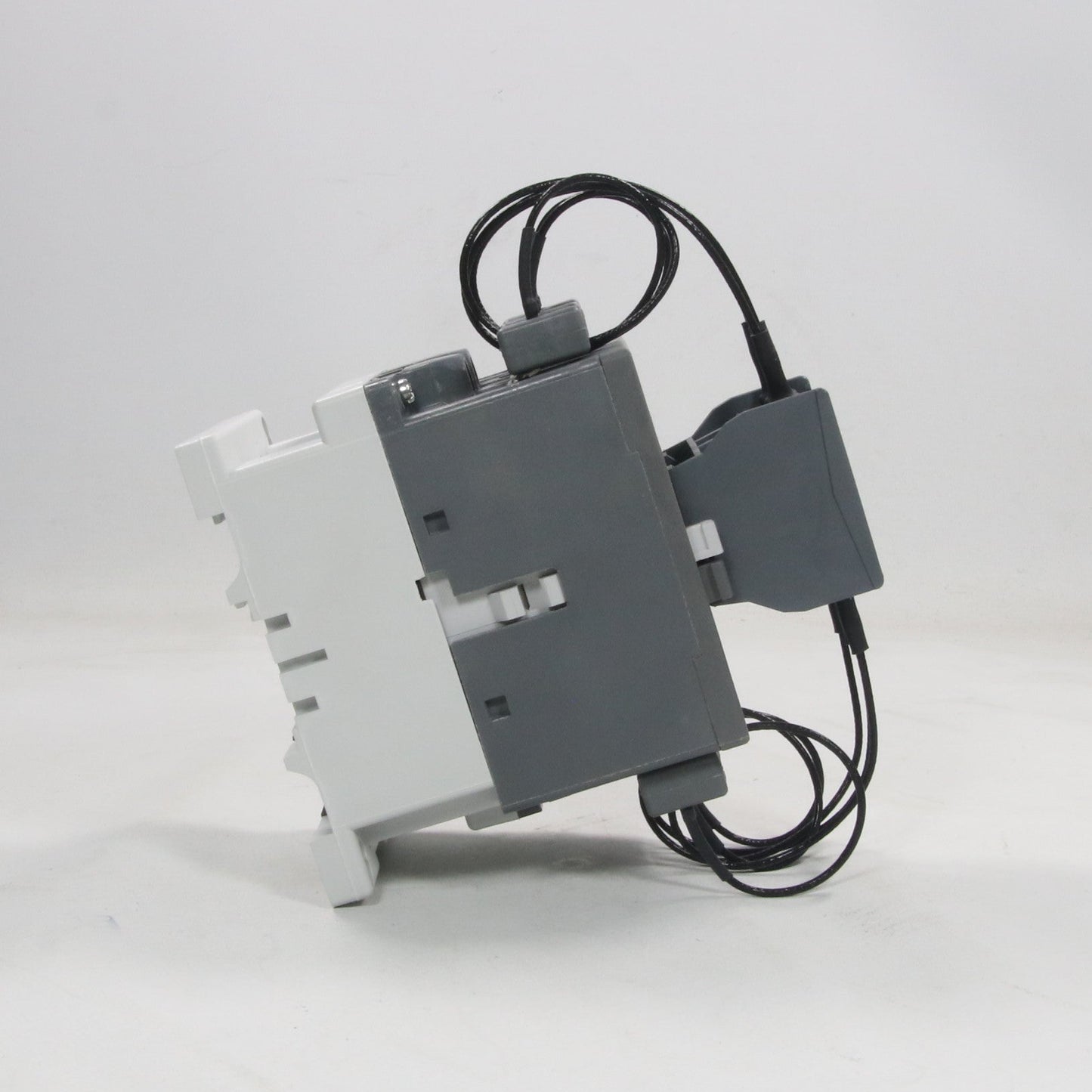 ABB UA74-30-00RA Capacitor Switching Contactor-Capacitor Switching Contactor-Used Industrial Parts