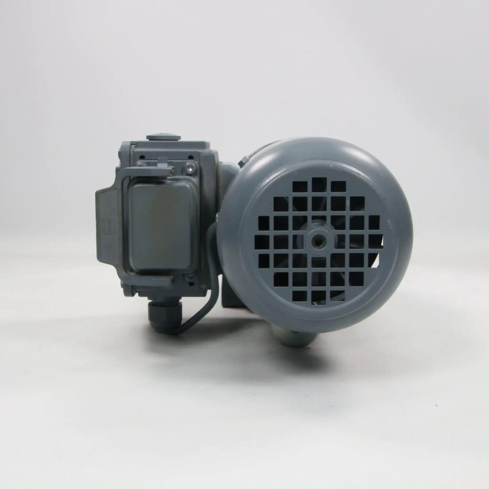 bauer geared motors Bauer Gear Motor BG06-11/D04LA4-ST-K/E003B4/SP – Used Industrial Parts
