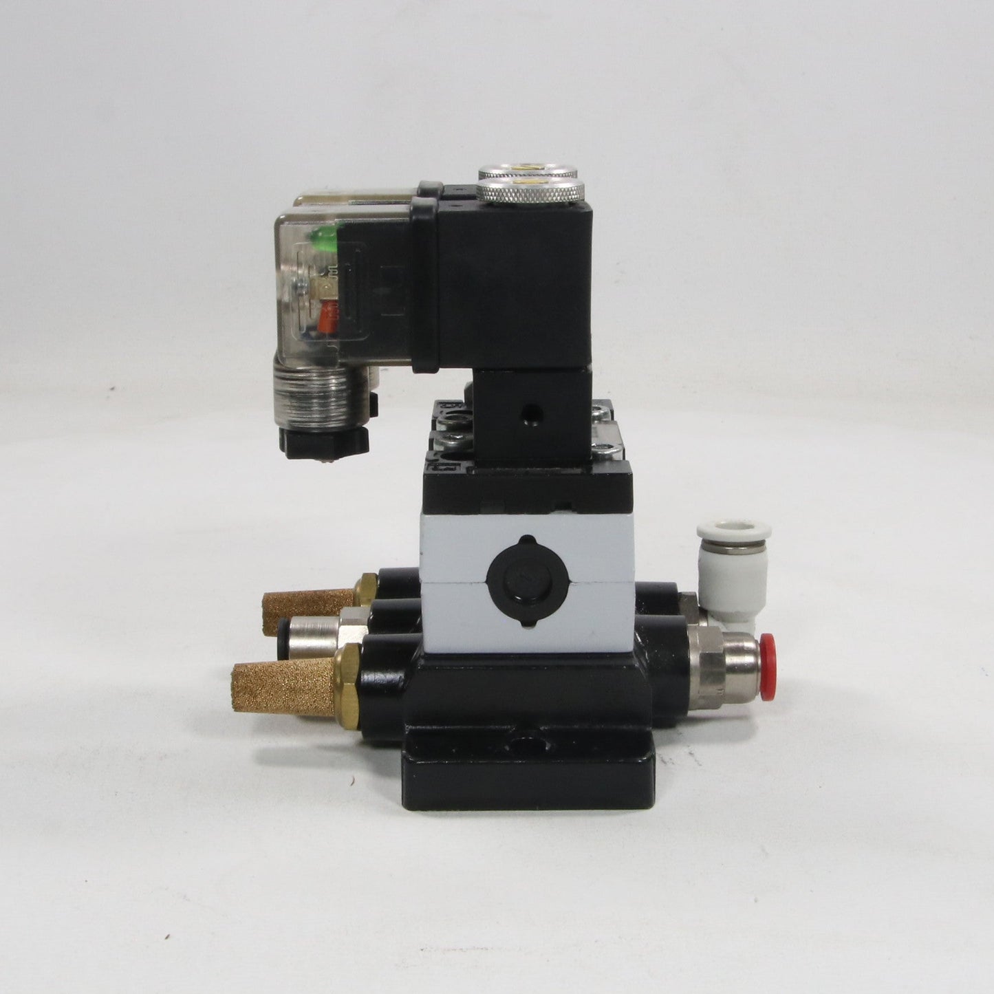 Bosch Rexroth Mecman Double Solenoid Valve with Subplate-Double Solenoid Valve with Subplate-Used Industrial Parts