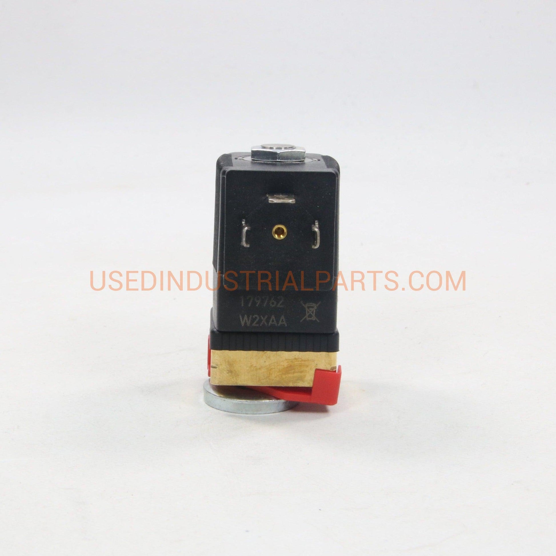 Burkert 6013 150325 Direct Acting 2/2 Way Solenoid Valve-Solenoid Valve-DB-04-06-Used Industrial Parts