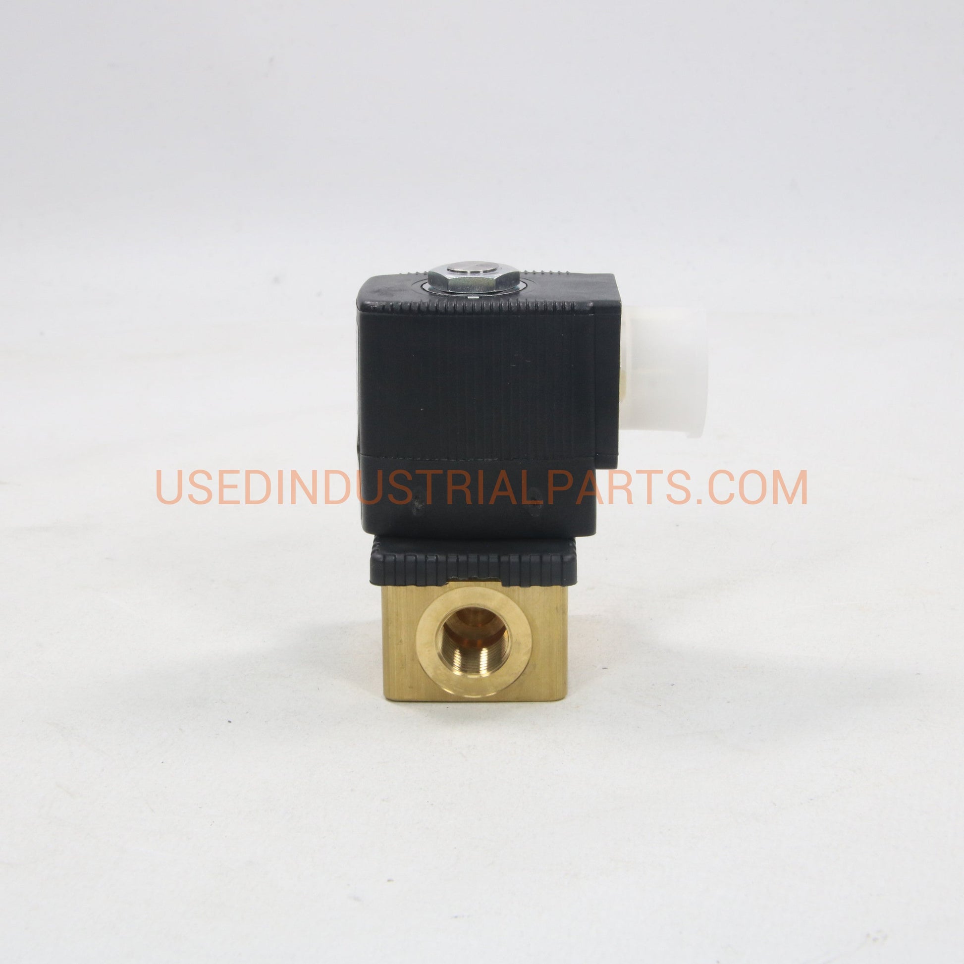 Burkert 6013 187033 Direct Acting 2/2 Way Solenoid Valve-Solenoid Valve-BC-04-06-01-Used Industrial Parts