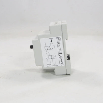 Danfoss Devireg 330 Electronic Thermostat-Electronic Thermostat-Used Industrial Parts