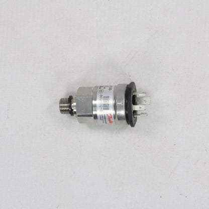 Danfoss MBS 3050 060G6180 Pressure Transmitter-Pressure Transmitter-Used Industrial Parts