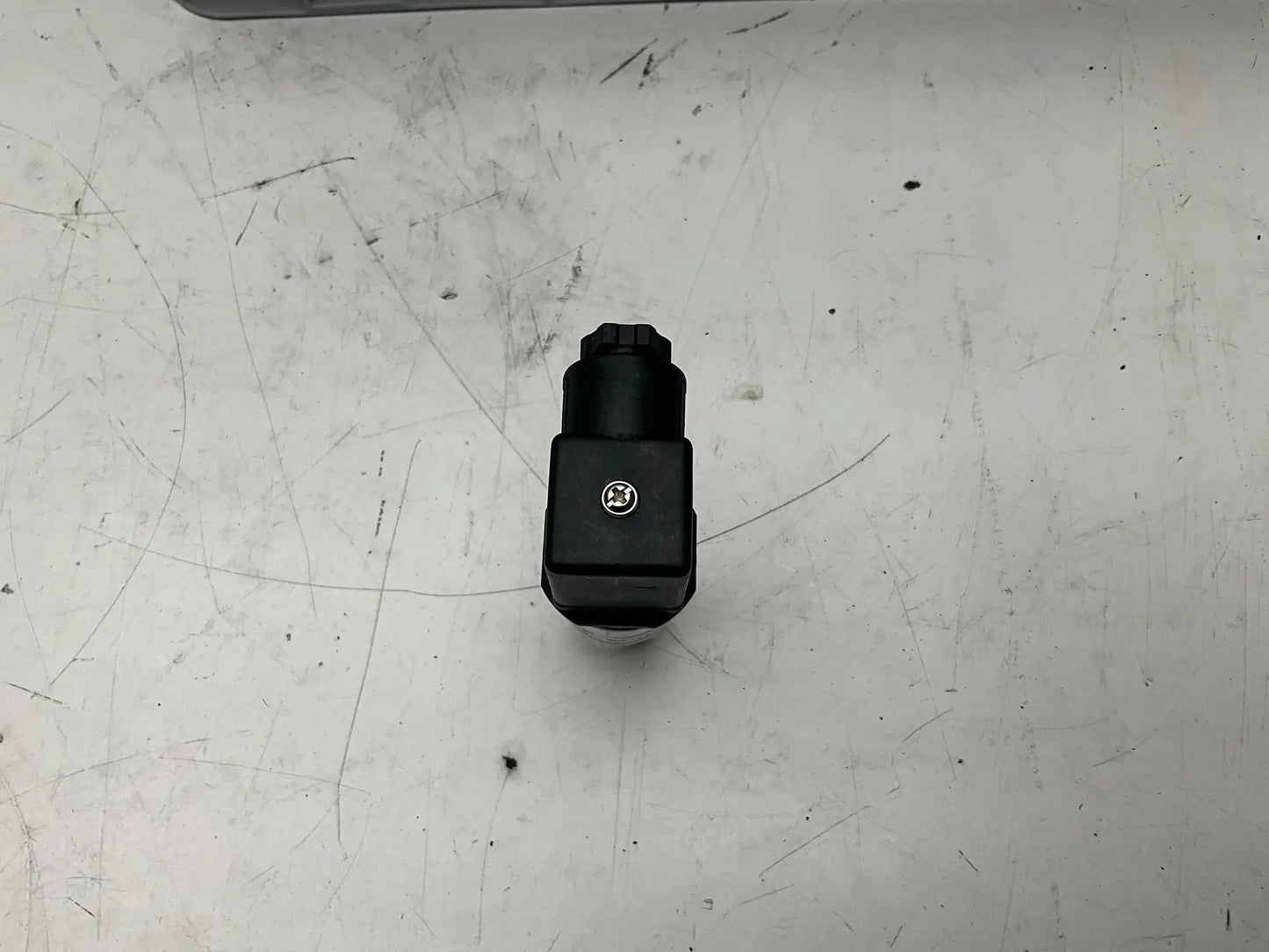 Danfoss MBS 3250 Pressure Transmitter - 060G1779-Pressure Transmitter-Used Industrial Parts