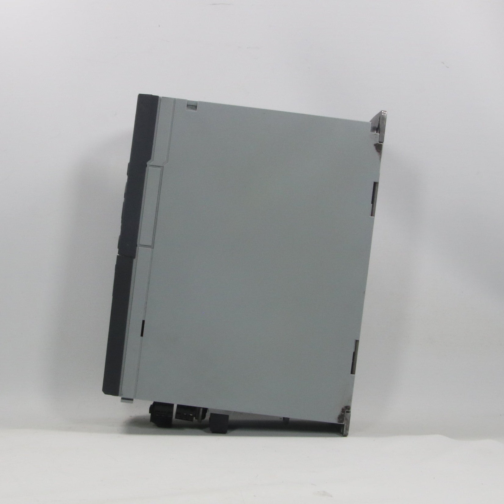 Danfoss VLT Automation Drive - 131B0085 Frequency Converter-Frequency Converter-Used Industrial Parts