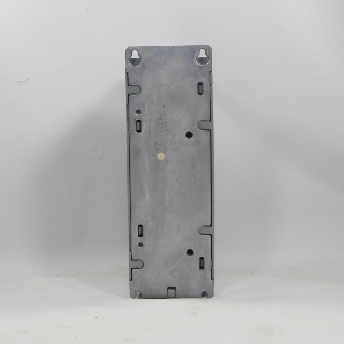 Danfoss VLT Automation Drive - 131B0504 Frequency Converter-Frequency Converter-Used Industrial Parts