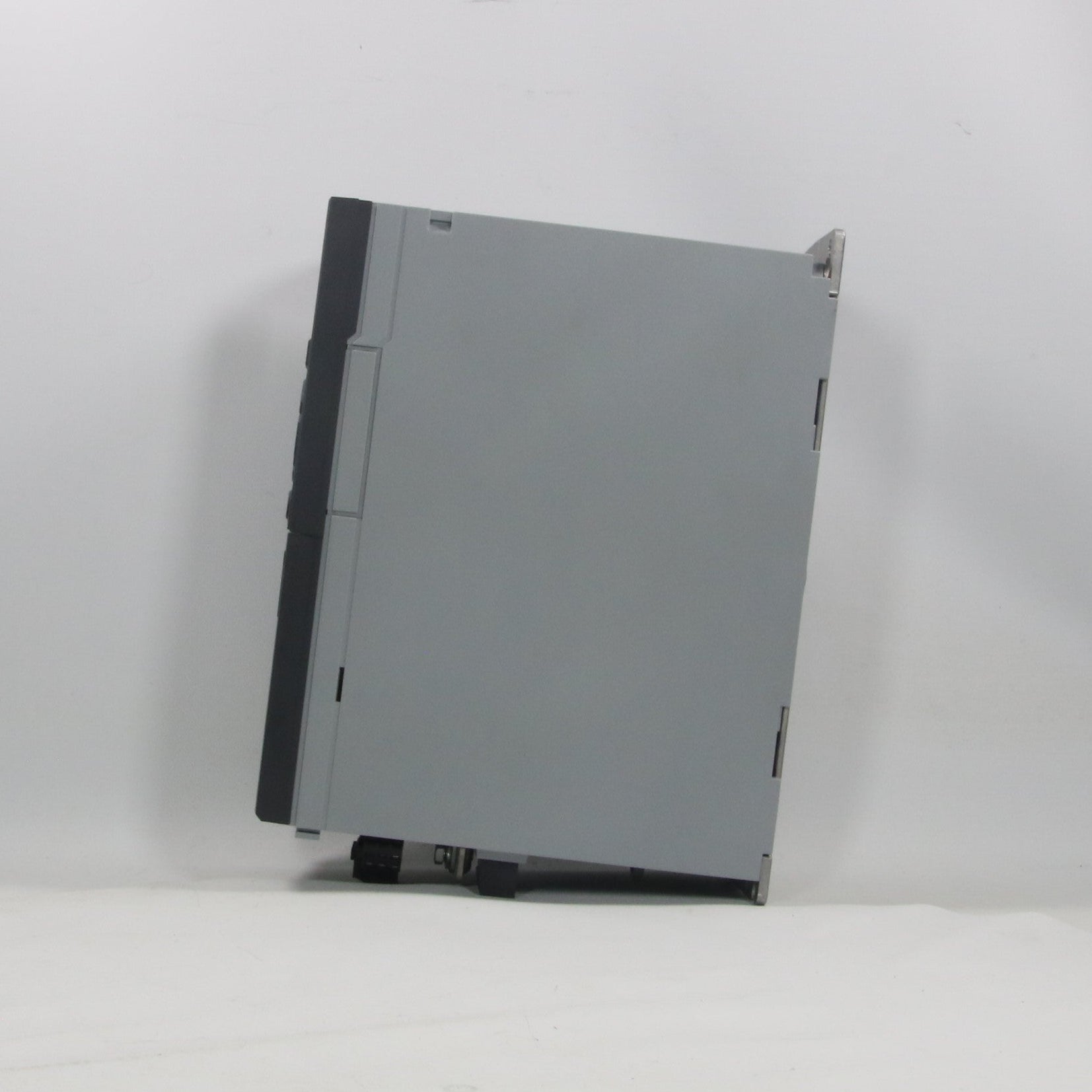 Danfoss VLT HVAC Drive - 131B3489 Frequency Converter-Frequency Converter-Used Industrial Parts
