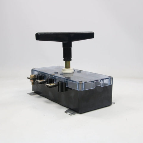 Eaton Dumeco IEC 947-3 Panel Mounting Disconnect Switch-Disonnect Switch-Used Industrial Parts