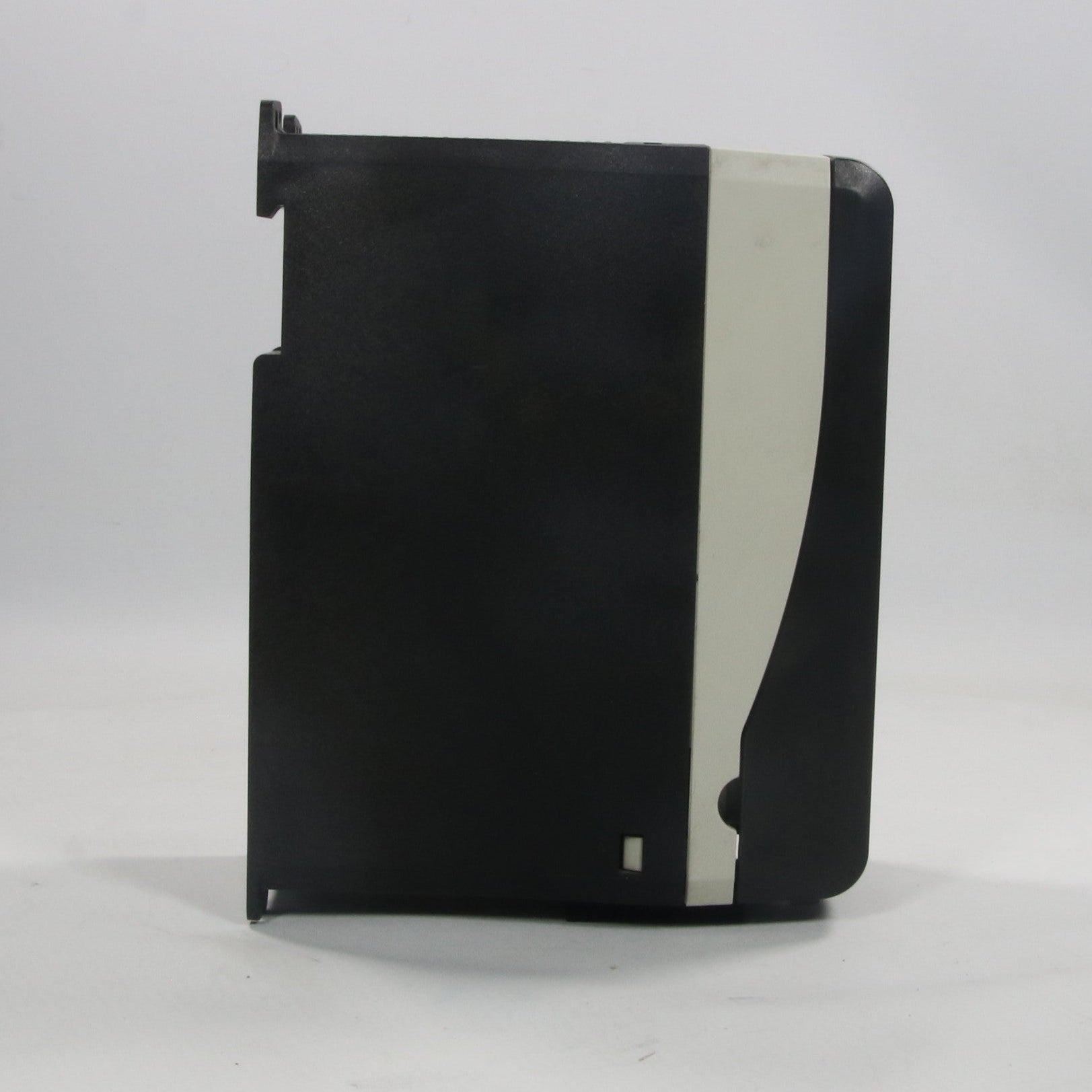 Emerson Industrial Automation Commander SKBD200110 AC Drive-AC Drive-Used Industrial Parts