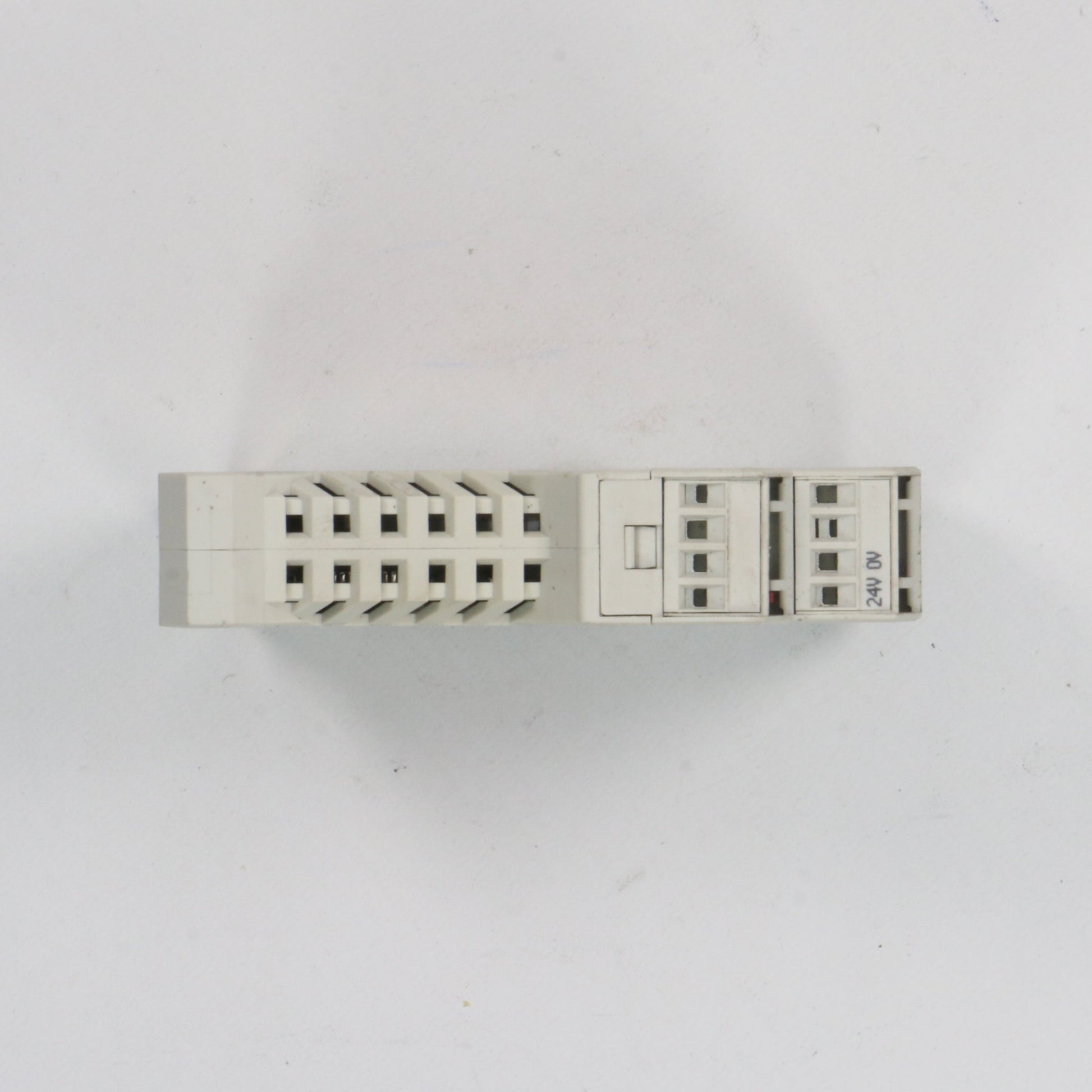 Euchner CES-AZ-AES-01B Safety Unit-Safety Unit-Used Industrial Parts