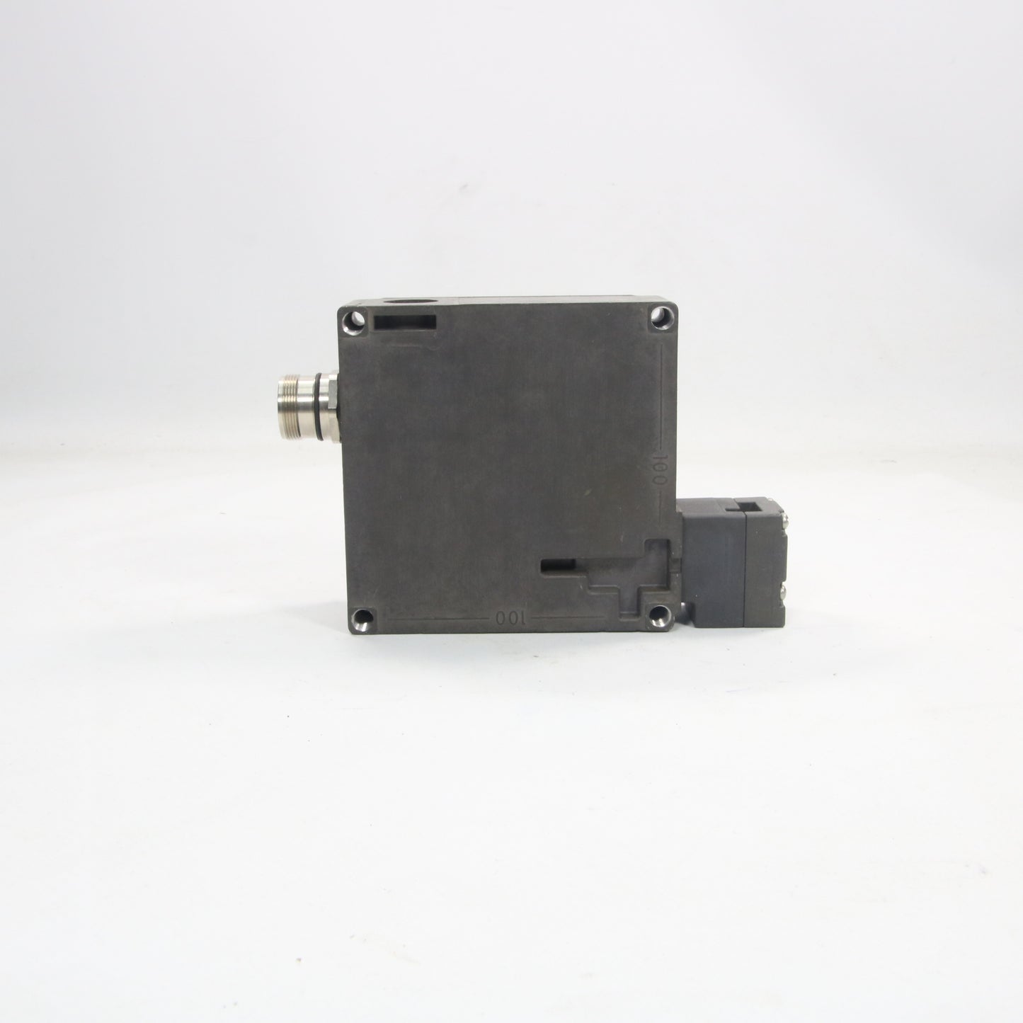 Euchner electromechanical lock-electromechanical lock-Used Industrial Parts