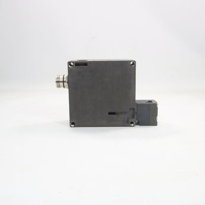 Euchner electromechanical lock-electromechanical lock-Used Industrial Parts