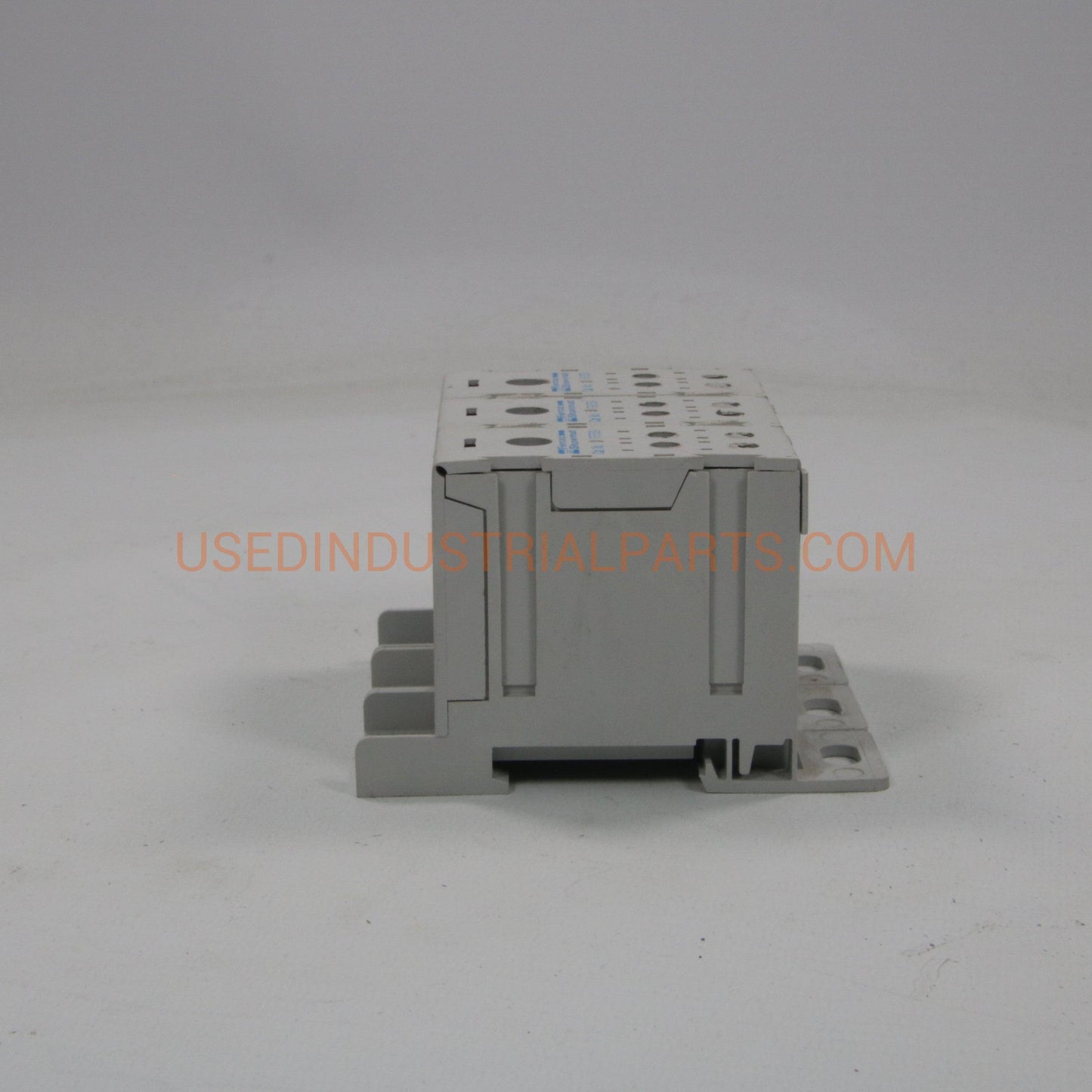 FERRAZ SHAWMUT FSPDB2A Distribution Block-Distribution Block-AA-04-05-Used Industrial Parts