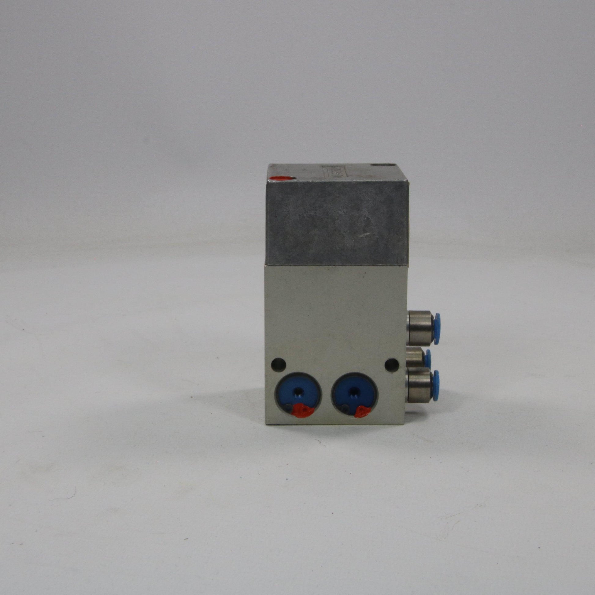 FESTO ZSB-1/8 3527-Control Block-Used Industrial Parts