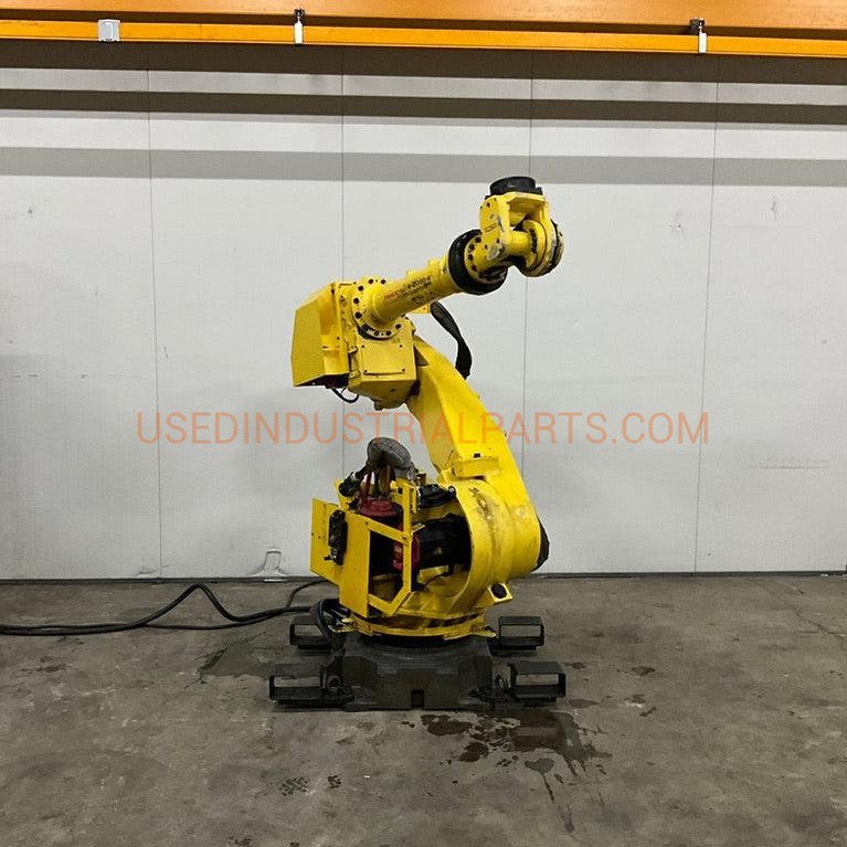 Fanuc Robots R-2000i and S-430i-Robot-Used Industrial Parts