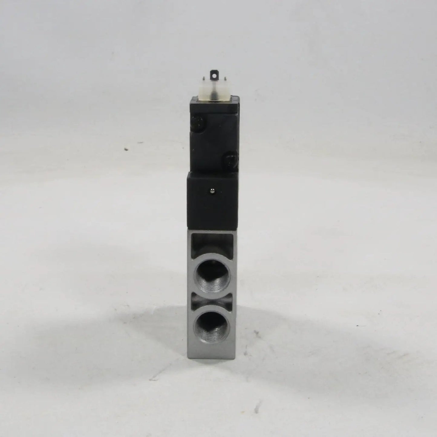 Festo CPE18-M1H-3GL-1/4 Solenoid Valve - 163141-Solenoid Valve-Used Industrial Parts