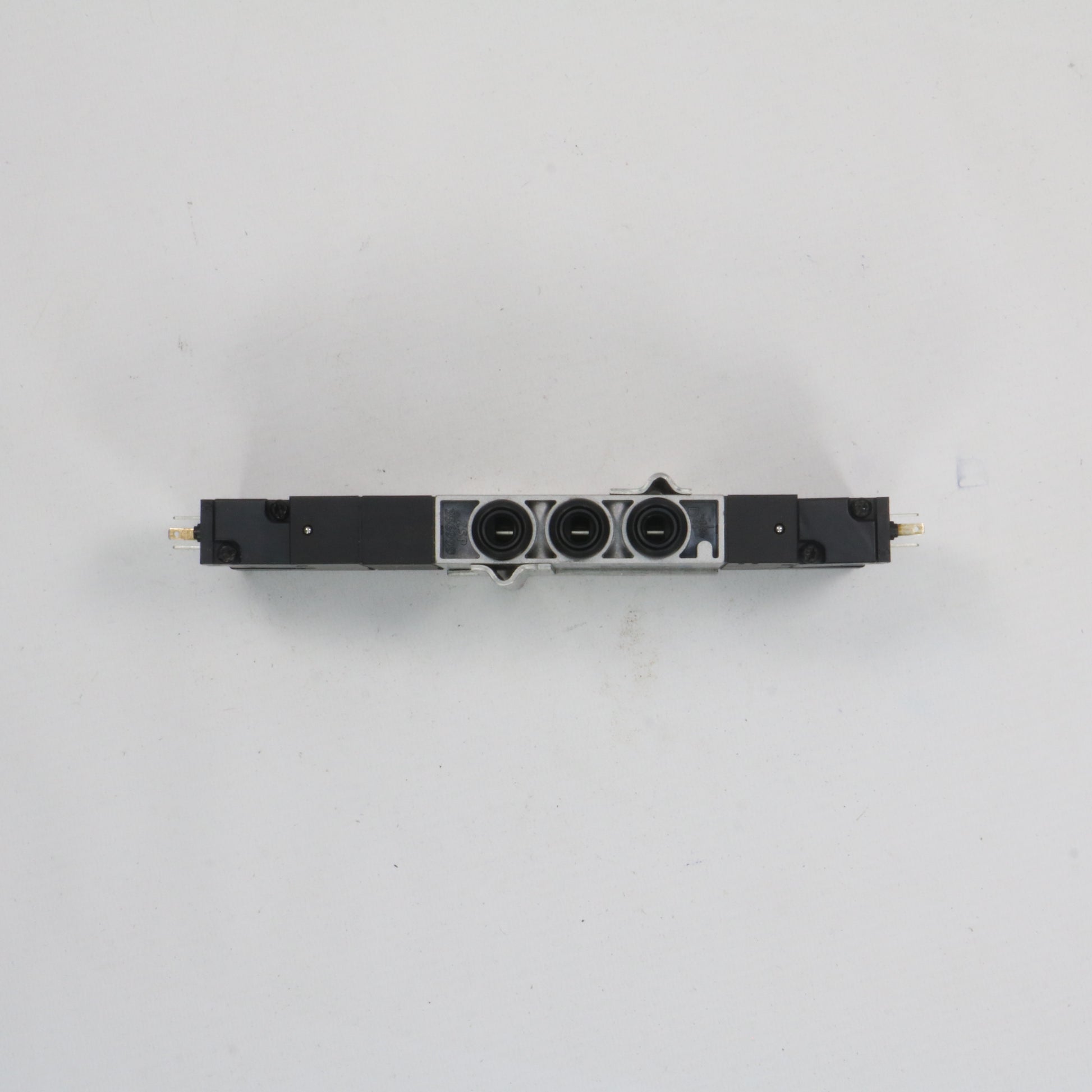 Festo CPE18-M1H-5/3G-1/4 Pneumatic Valve-Pneumatic Valve-Used Industrial Parts