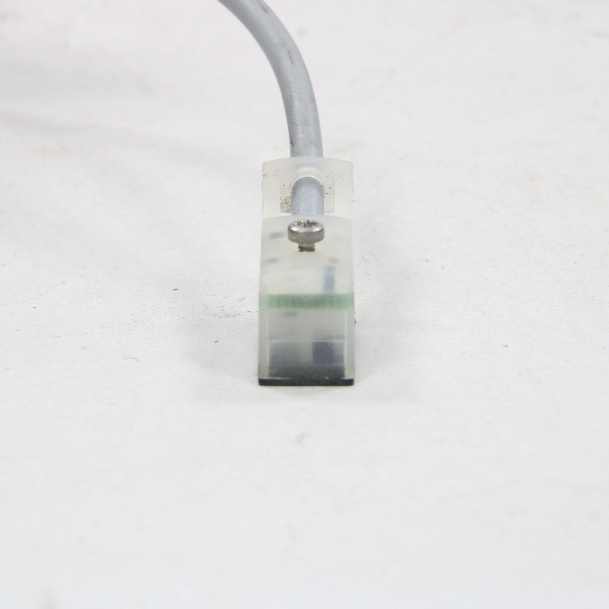 Festo Connecting Cable KMYZ-9-24-M8-2.5-LED-B - Pack of 6-Connector-Used Industrial Parts