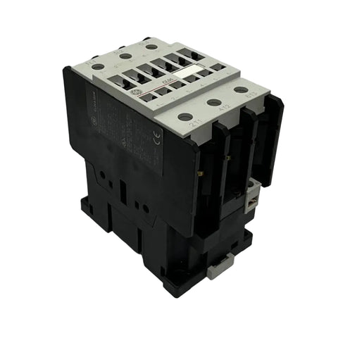 GE General Electric CL06A300M Magnetic Contactor-Magnetic Contactor-CC-03-03-06-6152430691687-Used Industrial Parts